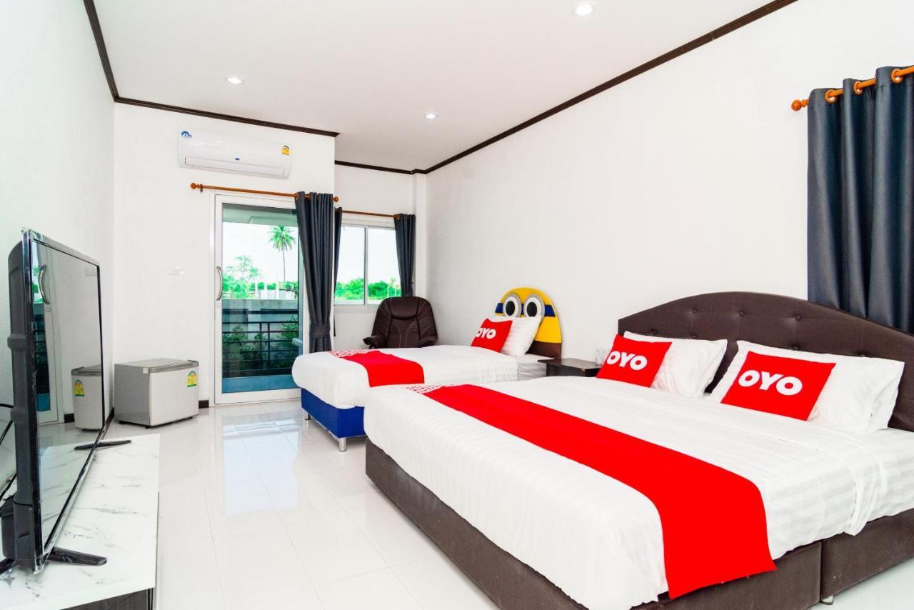 Oyo 533 Runya Poolvilla Prachuap Khiri Khan Exterior photo